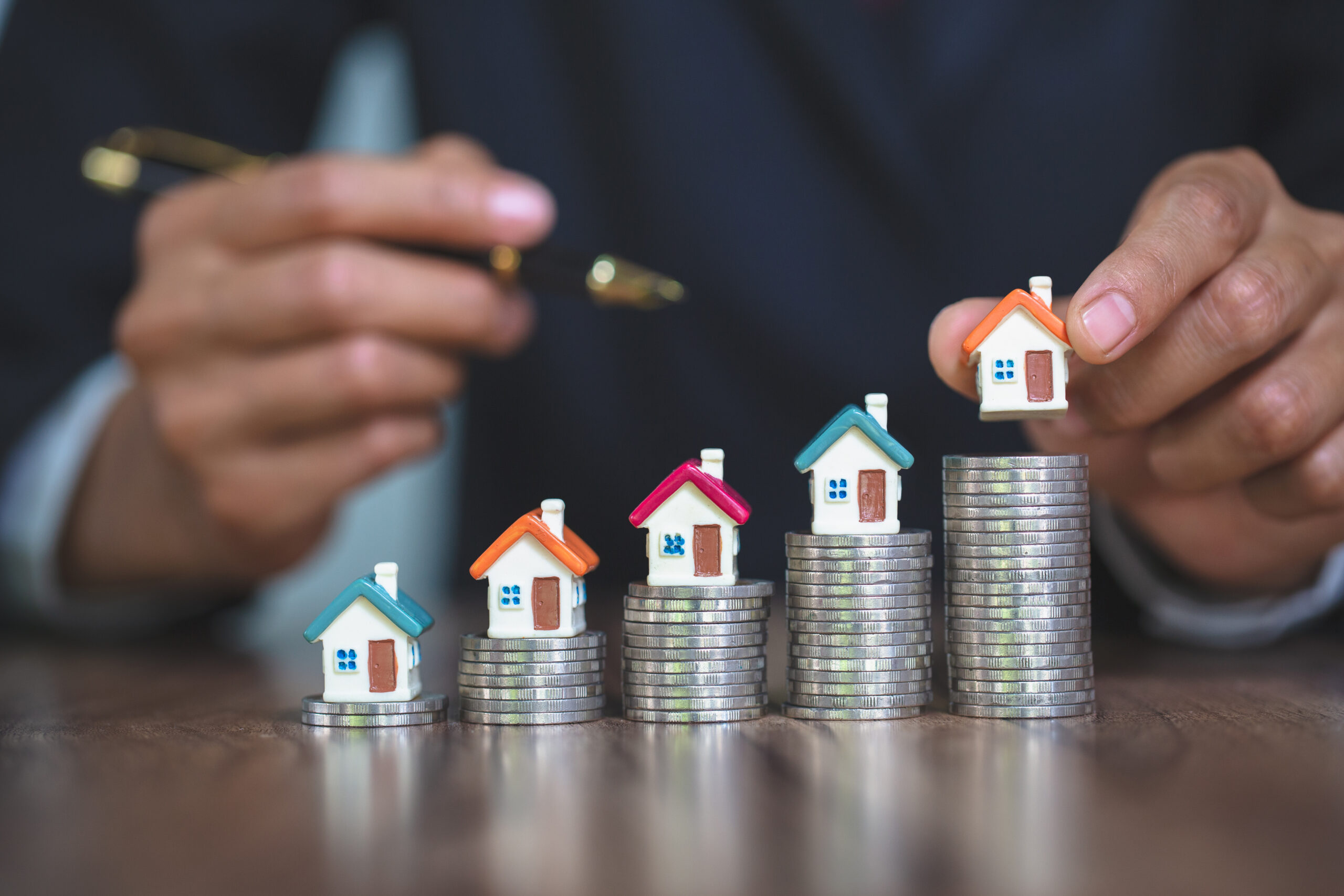 Houses on top of quarters.